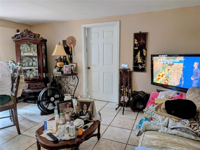 11339 Peachtree Dr, Miami, FL 33161