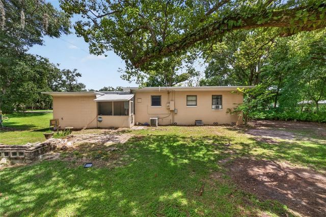2402 S SUMMERLIN AVENUE, Sanford, FL 32771