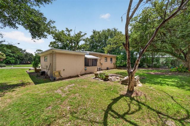 2402 S SUMMERLIN AVENUE, Sanford, FL 32771