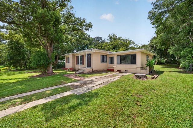 2402 S SUMMERLIN AVENUE, Sanford, FL 32771