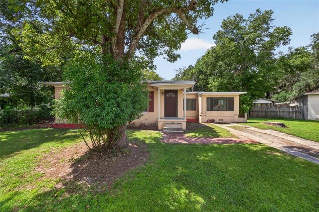 2402 S SUMMERLIN AVENUE, Sanford, FL 32771