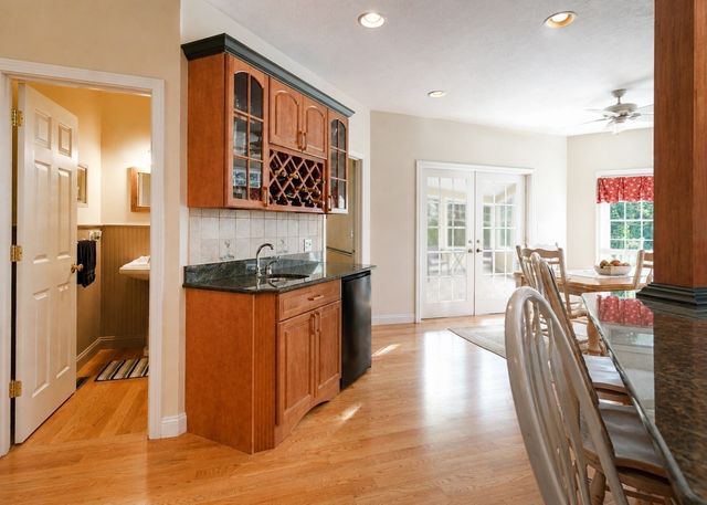 10 Bartelli Road, Lakeville, MA 02347