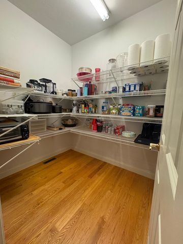 10 Bartelli Road, Lakeville, MA 02347