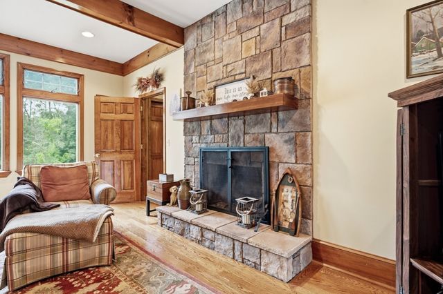 10 Bartelli Road, Lakeville, MA 02347