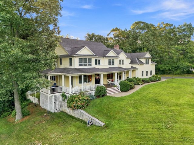 10 Bartelli Road, Lakeville, MA 02347