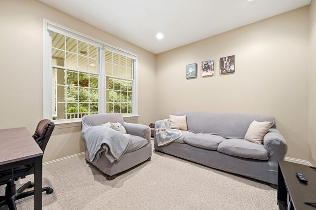 10 Bartelli Road, Lakeville, MA 02347