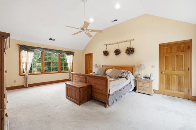 10 Bartelli Road, Lakeville, MA 02347