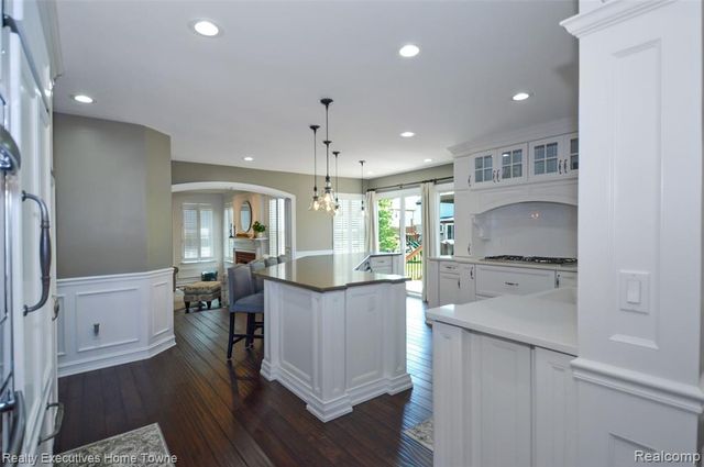 17796 Crystal River Drive, Macomb, MI 48042