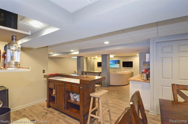 17796 Crystal River Drive, Macomb, MI 48042