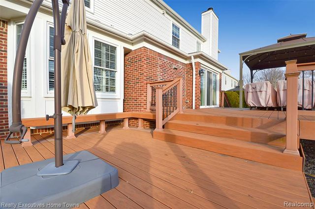 17796 Crystal River Drive, Macomb, MI 48042