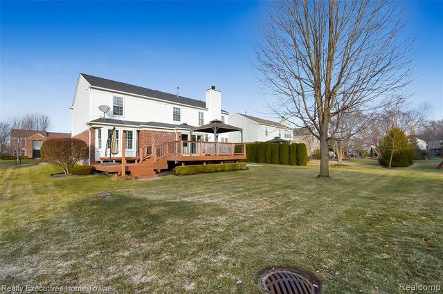 17796 Crystal River Drive, Macomb, MI 48042