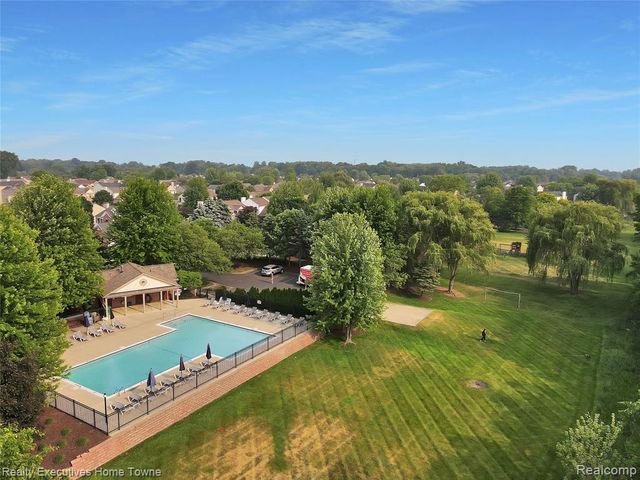 17796 Crystal River Drive, Macomb, MI 48042