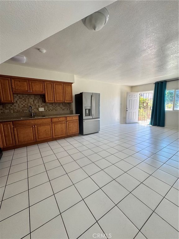 8065 Fillmore A, Stanton, CA 90680