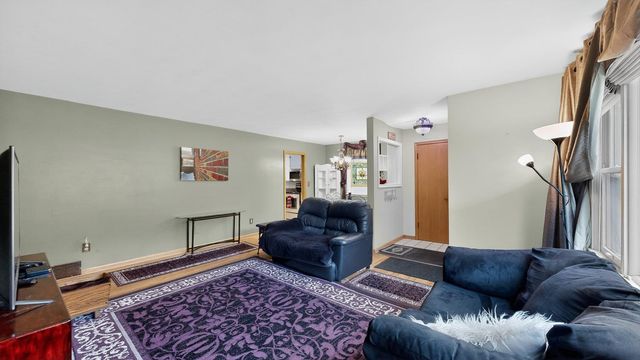 1447 13TH Avenue NW, Rochester, MN 55901