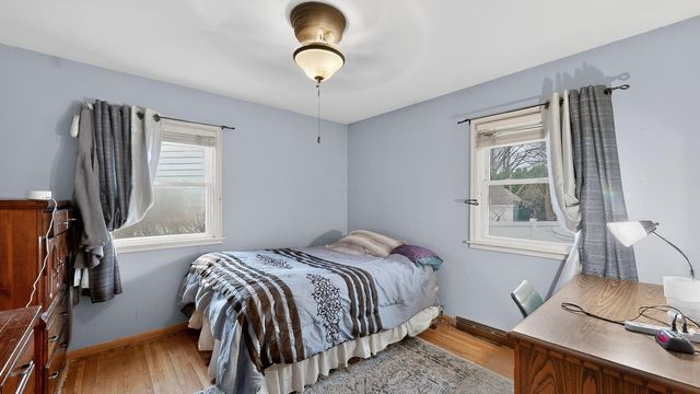 1447 13TH Avenue NW, Rochester, MN 55901