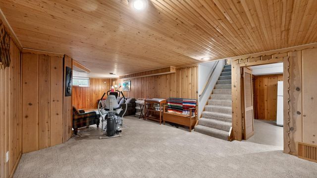1447 13TH Avenue NW, Rochester, MN 55901