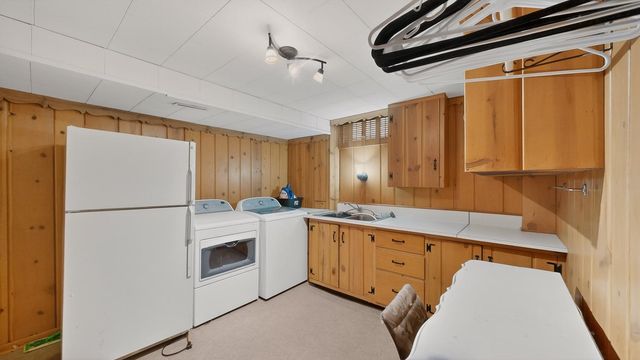 1447 13TH Avenue NW, Rochester, MN 55901