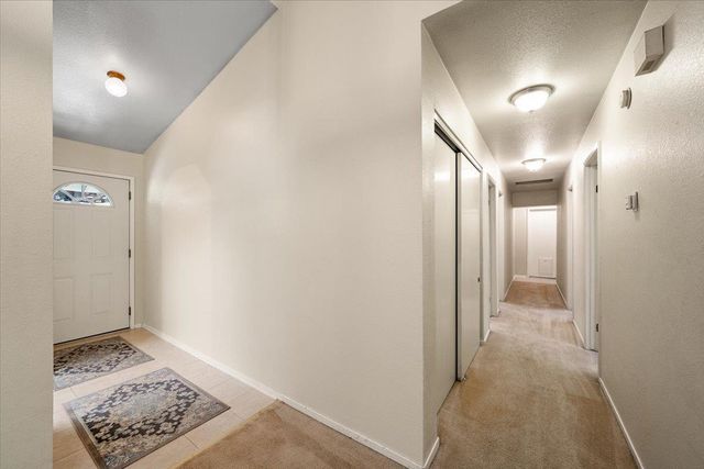 5582 Sierra Springs Dr, Pollock Pines, CA 95726