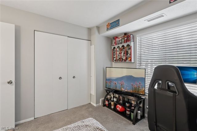 16495 Heather Lane F103, Middleburg Heights, OH 44130