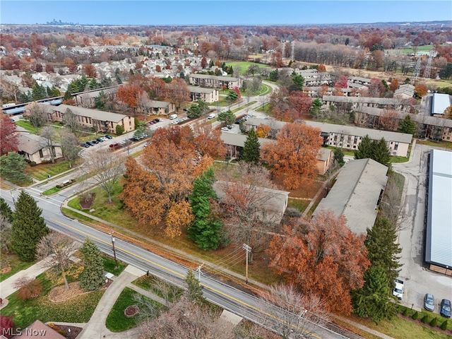 16495 Heather Lane F103, Middleburg Heights, OH 44130