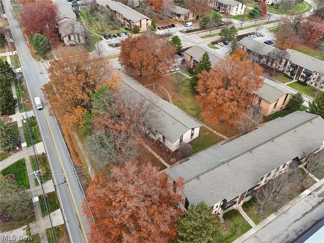 16495 Heather Lane F103, Middleburg Heights, OH 44130