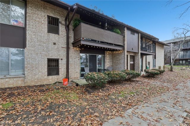 16495 Heather Lane F103, Middleburg Heights, OH 44130