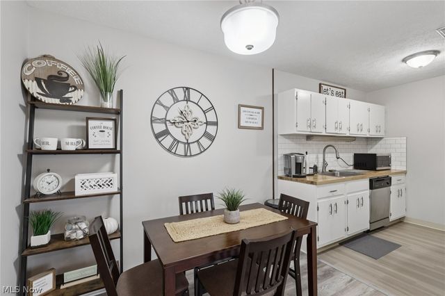 16495 Heather Lane F103, Middleburg Heights, OH 44130