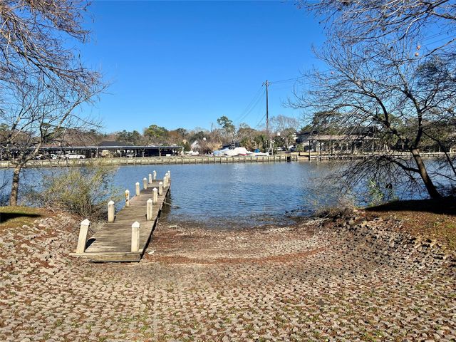 18617 Egret Bay Boulevard 1001, Webster, TX 77058