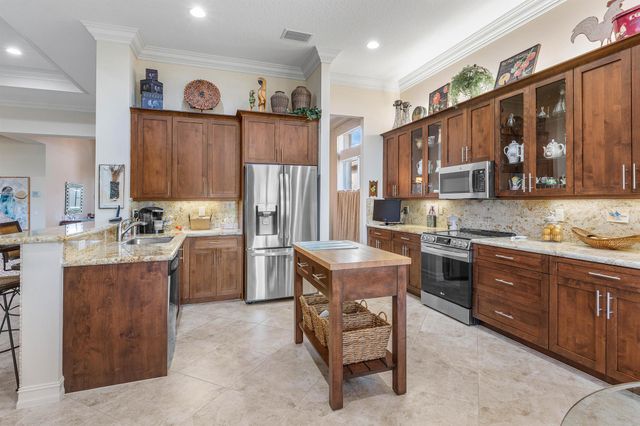 9632 Dovetree Isle Drive, Boynton Beach, FL 33473