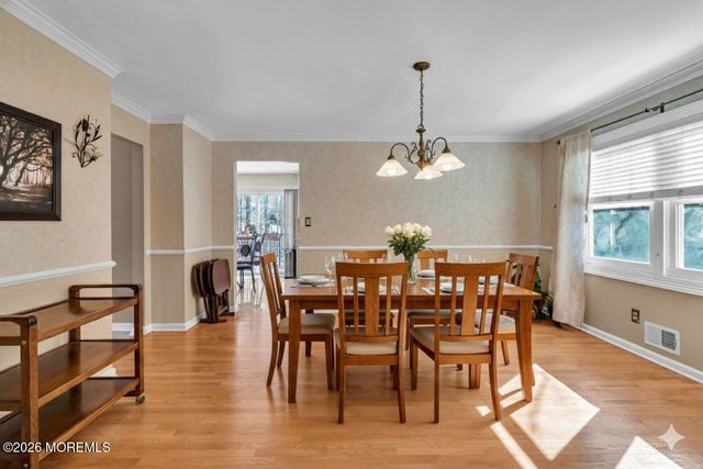 15 Walnut Court, Matawan, NJ 07747