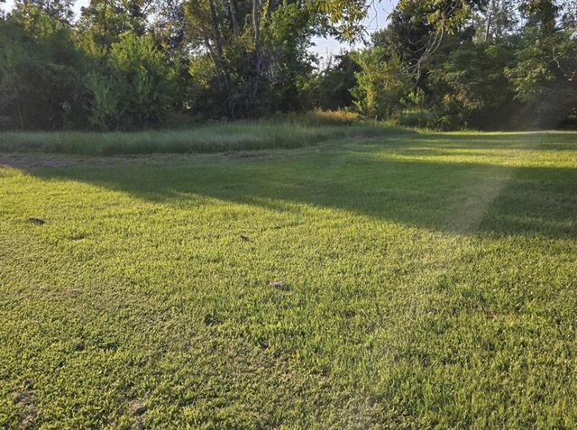 Simmons Street, Lake Charles, LA 70601