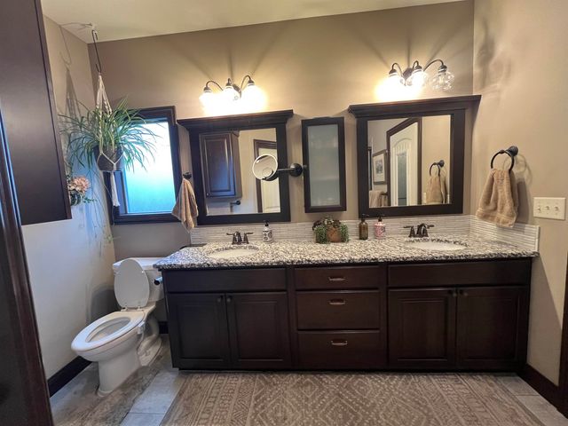 1106 N Forestview St, Wichita, KS 67235