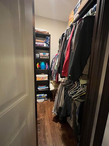 1106 N Forestview St, Wichita, KS 67235