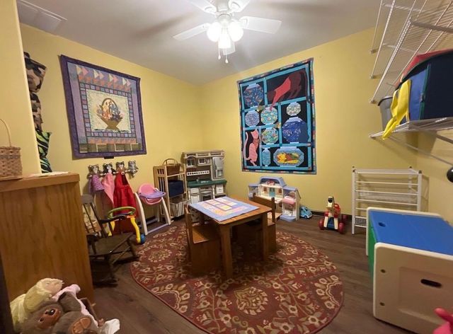 1106 N Forestview St, Wichita, KS 67235