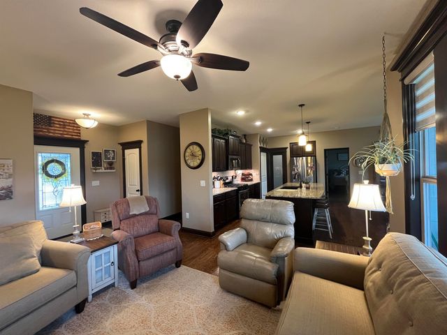 1106 N Forestview St, Wichita, KS 67235