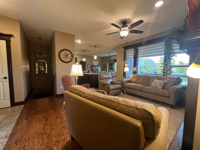 1106 N Forestview St, Wichita, KS 67235