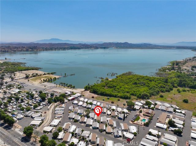 32900 Riverside 51, Lake Elsinore, CA 92530