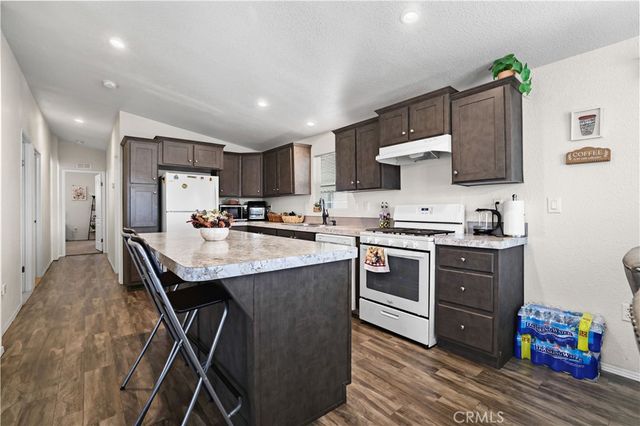 32900 Riverside 51, Lake Elsinore, CA 92530