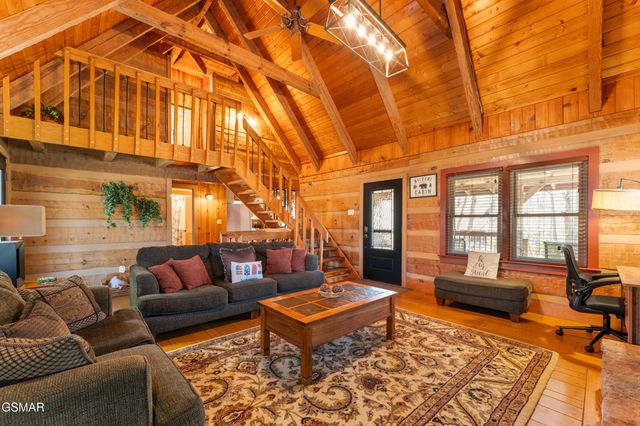 409 Matterhorn Drive, Gatlinburg, TN 37738