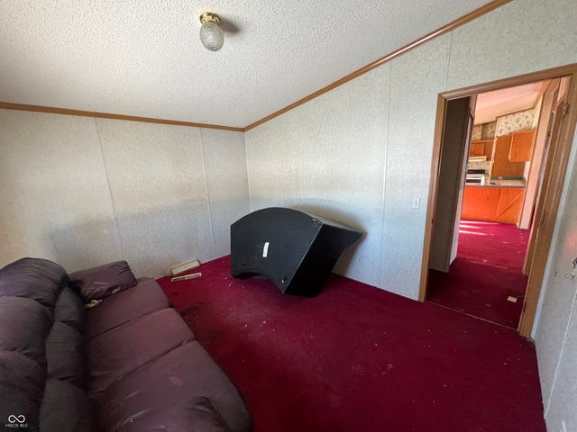 225 E 360 N, Anderson, IN 46012