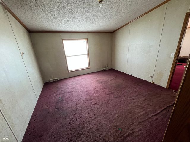 225 E 360 N, Anderson, IN 46012