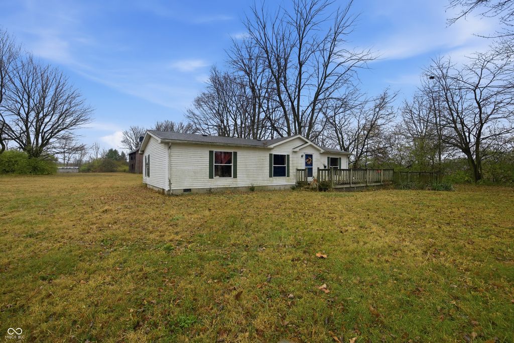 225 E 360 N, Anderson, IN 46012