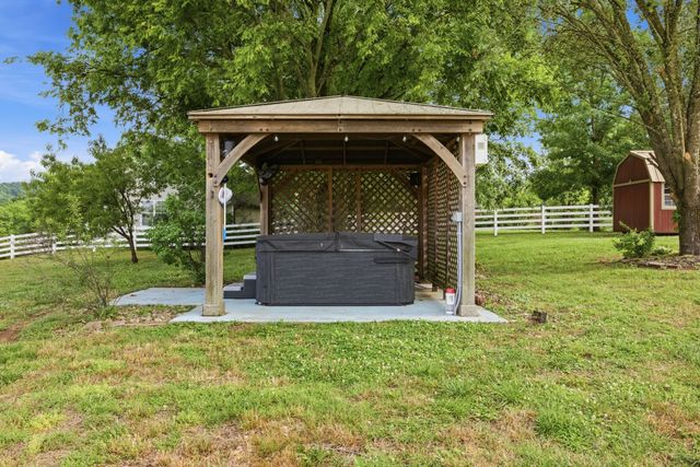 1150 Cochran Cemetery Rd, Lewisburg, TN 37091