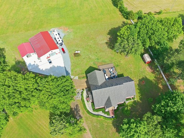 1150 Cochran Cemetery Rd, Lewisburg, TN 37091