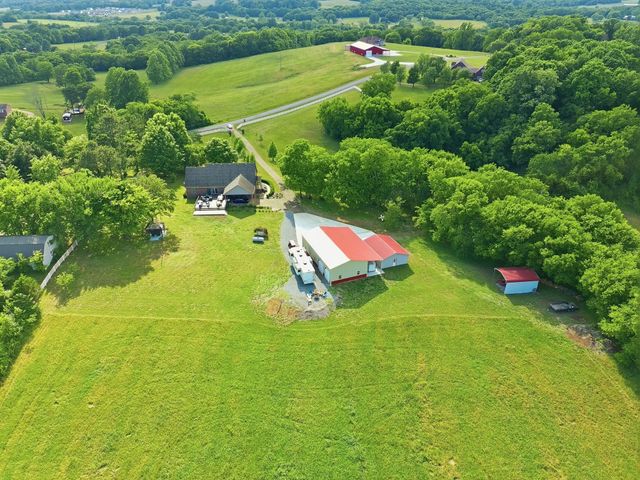 1150 Cochran Cemetery Rd, Lewisburg, TN 37091