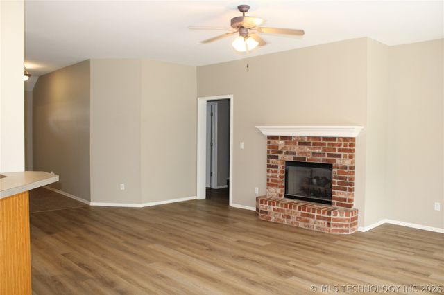 12007 S Cedar Avenue, Jenks, OK 74037
