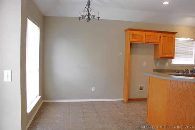 12007 S Cedar Avenue, Jenks, OK 74037
