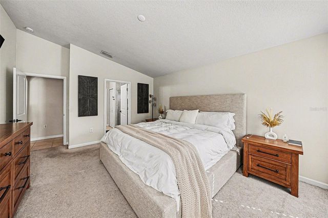 18400 HUNTERS MEADOW WALK, Land O Lakes, FL 34638