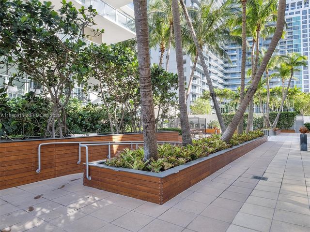 3470 E Coast Ave H1605, Miami, FL 33137