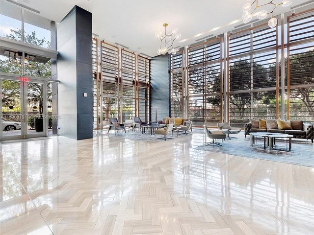 3470 E Coast Ave H1605, Miami, FL 33137